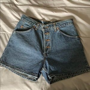 LEVI’S 950 jean shorts !!!!!